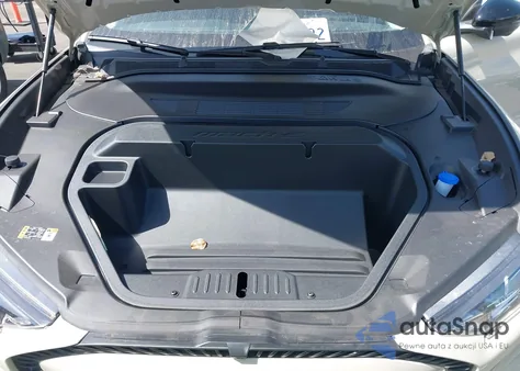 2025 Ford Mustang Mach-E Select z USA, uszkodzony, nr VIN 3FMTK1R47SMA42048